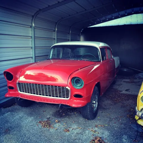 1957 Chevy Front Red